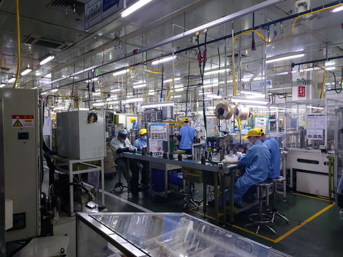 廣州打工揭秘 月薪8000的工廠長什么樣？